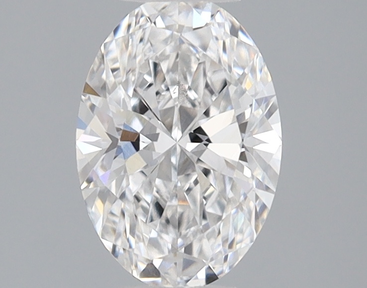 1.08 carat oval lab-grown diamond