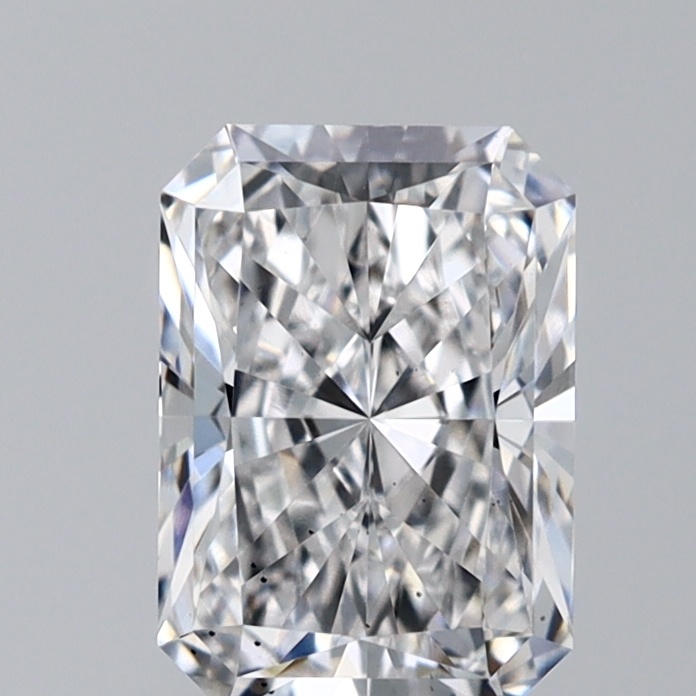 1.07 carat radiant lab-grown diamond
