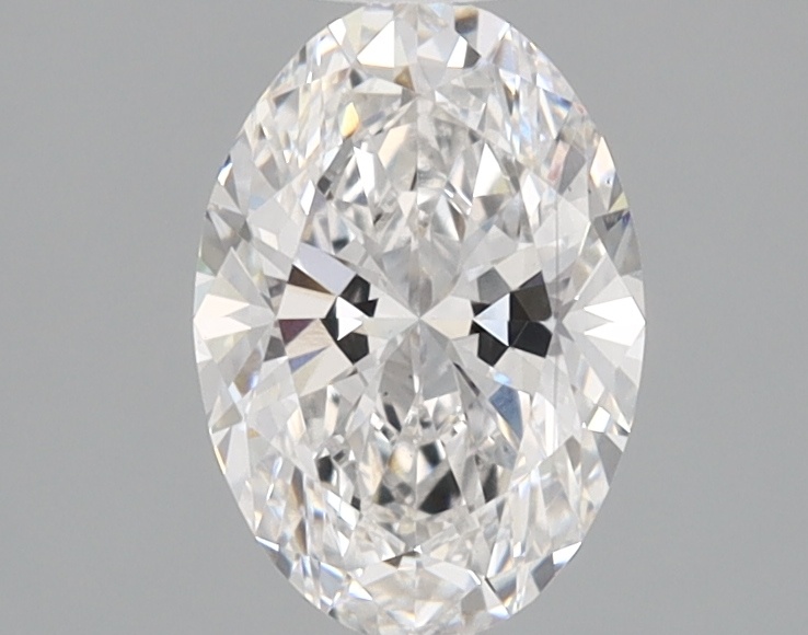 1.04 carat oval lab-grown diamond