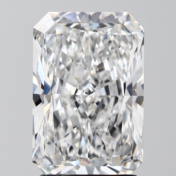 2.52 carat radiant lab-grown diamond